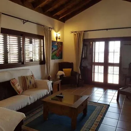 Sleeps 6 Pool Wifi